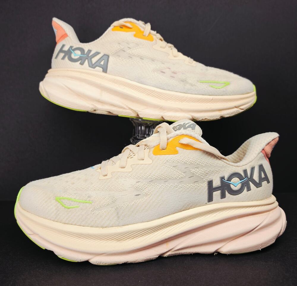 Hoka Women 8 Comfy footwear